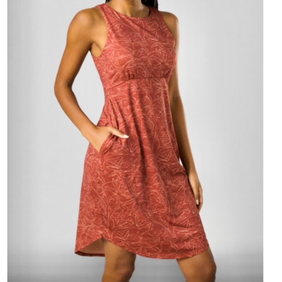 PrAna Emerald Lake Dress in Rust Floret, size Medium, NWOT - Picture 1 of 14